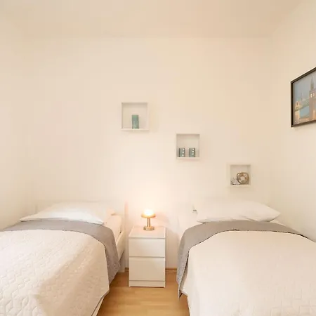 Kurparkresidenz Ado Apartment *